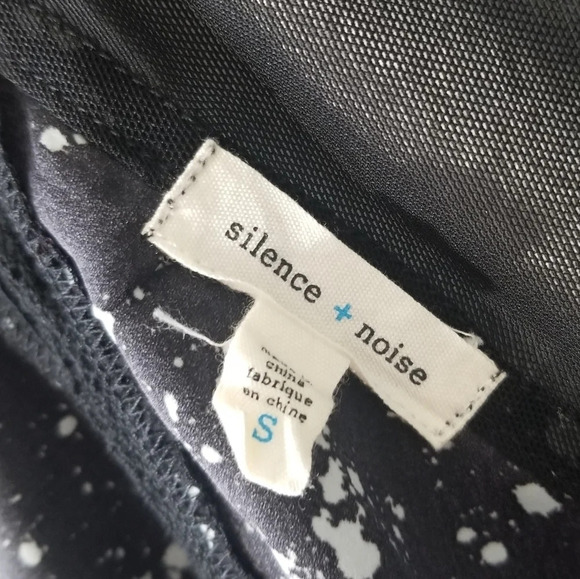 URBAN OUTFITTERS Silence + Noise Black White Splatter Print Open Vest Size S - Picture 10 of 11